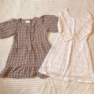 2 Old Navy dresses.  Size XL (14-16).  In excellent used condition.
